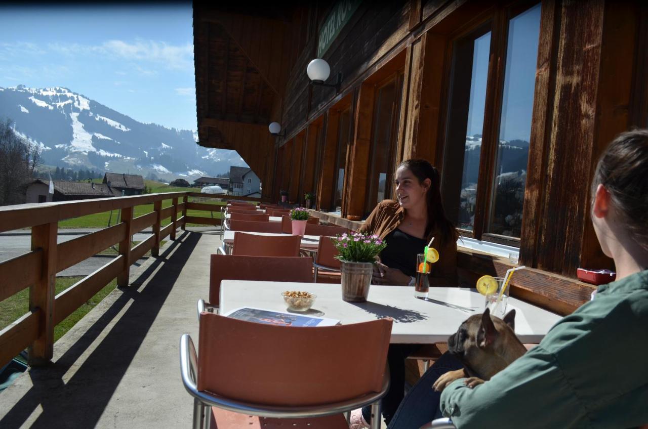 Hotel Roc Et Neige Chateau-d'Oex Exteriör bild